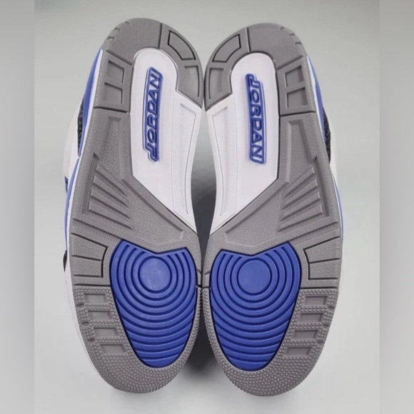 Jordan 3 Retro ‘Racer Blue - Picture 3 of 6
